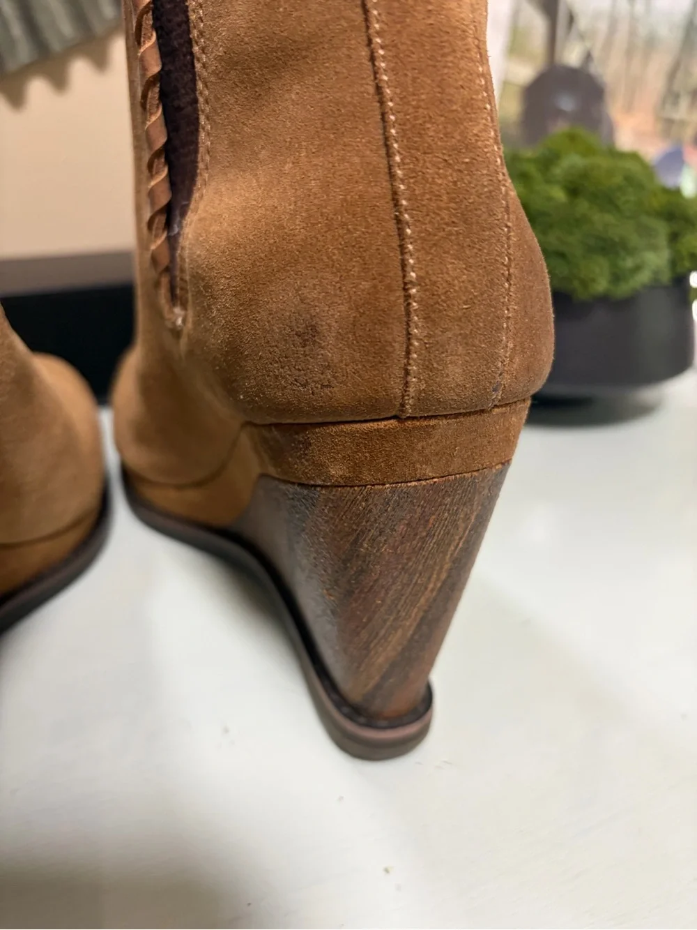 Ariat Belle Genuine Leather Suede Wedge Booties Tan Size 9.5